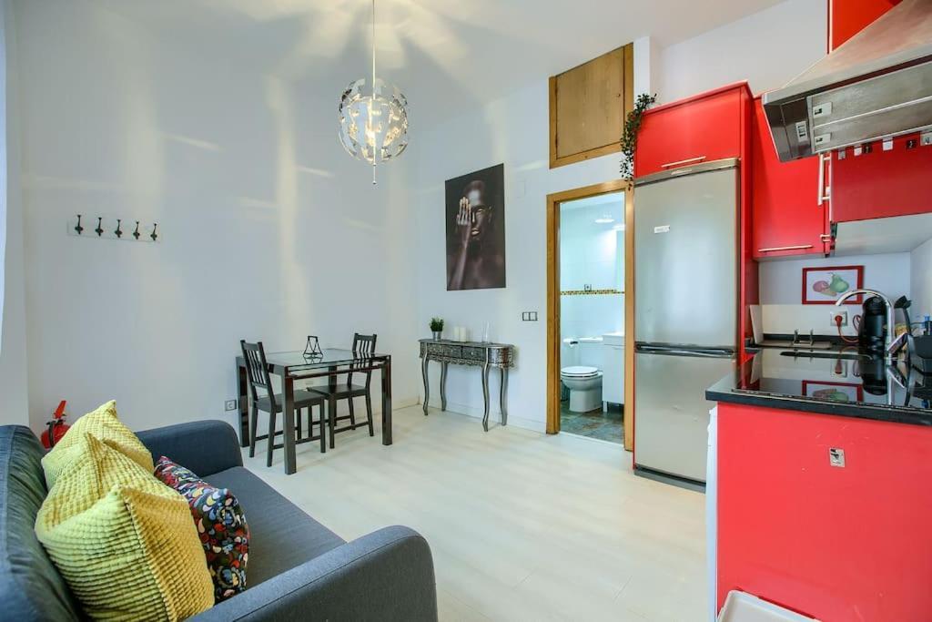 Cozy Getaway In Madrid Apartment Exterior foto